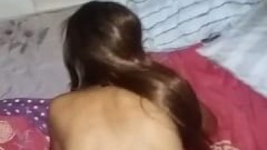 Malandro Come Sua Magrinha Deliciosa de Quatro no Pelo e Grava Esse Vídeo Pornô Caseiro Que Acabou Vazando na Web – Xvídeos
