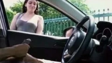 Rapaz Pede Informação Pra Uma Safada na Rua e Começa a Tocar Uma Bronha na Frente Dela Deixando a Amadora Cheia de Tesão – Xvídeos