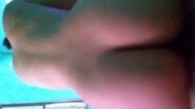 Tesão de Amadora Senta na Vara do Seu Marido de Uma Forma Excitante e de Costas Enquanto Ele Grava um Pornô Caseiro da Transa – Xvídeos