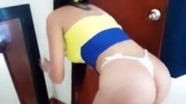 Depois de Comer Uma Puta de Luxo, Empresário Filma a Tesuda de Corpo Escultural se Vestindo Pra Partir Pra Outro Cliente – Caiu na Net