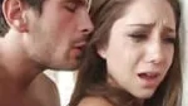 Ninfetinha Muito Gata Chega a Chorar ao Dar o cu Bem Gostoso