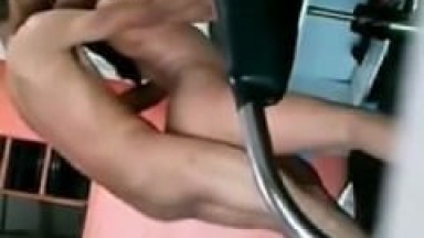 Delicia de Morena Transa no Próprio Salão de Beleza Com Seu Namorado e Casal Ainda Grava um Vídeo Amador Que Parou na Web – Caiu na Net