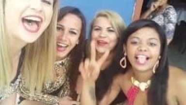 Quatro Prostitutas Mandam Mensagem em Grupo de WhatsApp Cantando Uma Paródia Falando Que Todas São Putas Mesmo, e Vídeo Viraliza – Xvídeos