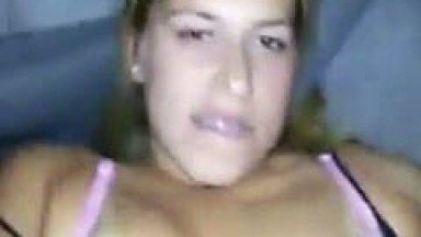 Vadia cavalona deixando seu macho muito excitado