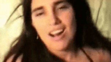 Ninfeta Bonita de Buceta Apertada e Com Tufo de Pelo Faz Carinha de Tesão Enquanto Toma Pirocada do Seu Namorado Que Filma Tudo – PR