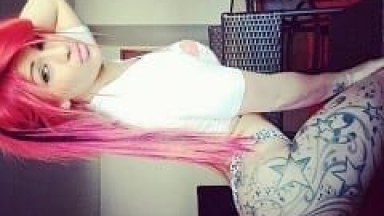 Renatinha, a Pecadora do Funk de Curitiba – PR Sensualizou em Alguns Vídeos e Tirou Várias Fotos Peladas Exibindo Seu Corpo Sensacional