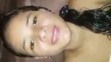 Amélia Novinha Devassa Tirou a Toalha Depois do Banho e Começou a se Masturbar em Frente a Câmera Mas Acabou Parando na Net – Xvídeos