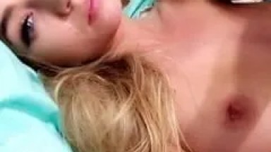 Stefany Gostosinha se Exibiu Totalmente Nua Escutando um Rap e Mandou o Vídeo Pro Seu Ficante Pra Excitá-lo Mas Parou na Net – Xvídeos