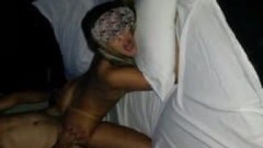 Lorena Esposa Gostosinha de Goiânia – GO Mamou a Rola de Outro e Entrou na Piroca de Quatro na Frente do Marido Que Filmou Tudo