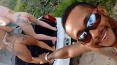O Pescador Malandro Reaparece em Algumas Fotos e Vídeos Amadores Fazendo um Ménage Com Suas Putas Fixas, a Albina e a Morena – BA