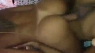 Corno Paulista Que Não dá Conta do Recado Chama Amigo Pra Foder Sua Loira Gostosa e Grava um Vídeo Amador Falando Altas Putarias – Xvídeos