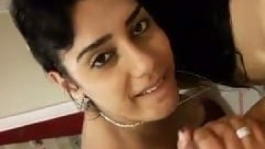 Juliana Carioquinha Safada Fez Cara de Putinha e Deixou Seu Namoradinho Maluco de Tesão Durante Sexo Oral no Motel – RJ