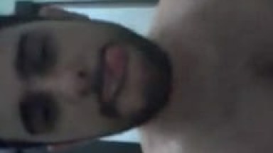 Pedro Gay Barbudo Muito Tarado Socou Forte a Piroca no cu do Seu Amigo Branquinho e Gravou um Vídeo Caseiro do Anal – SP