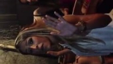 “Hoje na Casa do Gabriel Vai Rolar Uma Putaria” Loirinha Gostosa Canta Música de Putaria e Suas Amigas Acompanham Com o Beat – Caiu na Net