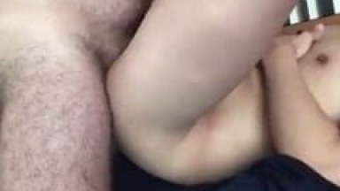 Coroa Gay Muito Tarado Contratou um Garoto de Programa Novinho, Colocou as Perninhas Dele Pra Cima e Meteu a Piroca Sem dó – SP