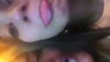 “Como Expressar o Nosso Amor Depois de um Sexo Oral” Ninfetas Demonstram Como Iriam Falar Eu te Amo Depois de Uma Gozada – Caiu na Net