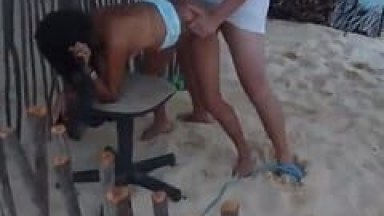 Cíntia Esposa Moreninha de Recife – PE Liberou Pro Amante em Uma Casa na Praia Enquanto Corno Filmava – Caiu na Net