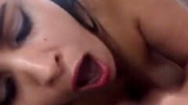 Márcia Safadona Encheu o Pau do Seu Parceiro de Saliva Durante Boquete e Recebeu Leitinho Quente na Boca Durante Vídeo Caseiro – Amadora
