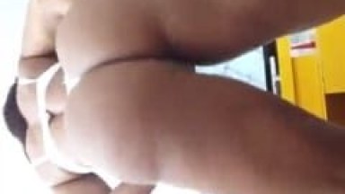 Vanessa Ferreira Ninfetinha Magrinha de Goiânia – GO Rebolou Gostoso Fazendo Quadradinho e Filmou Sua Performance – Caiu na Net