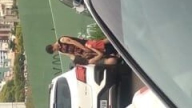Amadora Ficou Bêbada em Festa, Pagou um Boquete Pro Ficante na Vila Olímpica em Maringá – PR no Meio da Galera e Acabou Sendo Flagrada