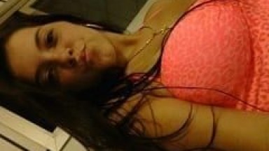 Ana Letícia Ninfetinha Paulista Muito Gostosa Entrou na Rola do Namorado de Quatro e Ganhou Uma Gozada Nas Costas – SP