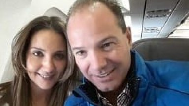 Lara Esposa Gostosa do Comentarista do Azteca Esportes Luis García Gravou um Vídeo Caseiro se Exibindo Peladinha e Parou na Net