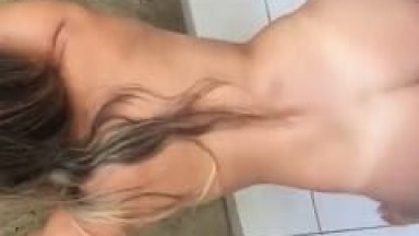Lilian Loirinha Paulista Muito Deliciosa Gemeu Entrando na Rola de Quatro Numa Foda Caseira Mais do Que Excitante – Amadores