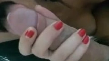 Thaís Novinha Gata e Ousada Ficou Lambendo a Cabeça da Piroca do Seu Namorado e Seu Parceiro Filmou Esse Oral Delicioso – Caiu na Net
