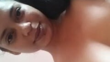 Ana Rachel Morena Boazuda Ficou Cheia de Tesão Masturbando Sua Xoxota e Gravou um Vídeo Amador Pra Mandar Pro Ex – Amadora