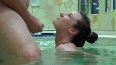 Amadora Gostosa Foi Pra Hidromassagem do Motel Com Seu Macho e Mamou a Rola Dele Com Vontade Até Levar Leite na Cara – Caiu na Net