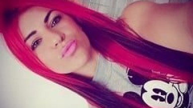 Renata Diane Ruivinha Amadora Vulga Pecadora do Funk de Curitiba – PR se Exibiu em Fotos e Vídeos Provocantes Rebolando Com Sua Rabeta de Fora