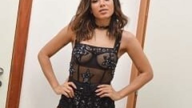 Anitta Abusou na Sensualidade e Exibiu Sua Bunda Enorme Com Uma Roupa Bem Safada no Clipe Downtown Com o Colombiano J Balvin