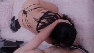 Evelyn Esposa Tesuda e Bem Ousada de Curitiba – PR Entrou na Pica do Seu Marido Liberal Usando Uma Lingerie Sexy e Gravou um Pornô Amador