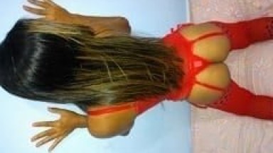 Catarina Esposa Gostosinha de Boquinha de Veludo, Ficou Dando Uma Mamada Especial no Seu Macho Enquanto Ele Gravava um Vídeo do Oral – Amadores