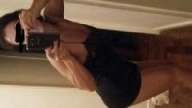 Camila Esposa Safada e Gostosinha Gemeu Muito Trepando Com Seu Marido Numa Foda Deliciosa e Gravou um Vídeo Caseiro – Caiu na Net