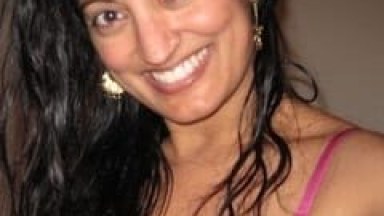 Alexandra Amadora Morena de Bauru – SP Gravou um Vídeo Caseiro Masturbando Sua Xereca de Quatro e Mandou Pro Seu Ficante Que Vazou Tudo
