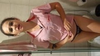 Carla Funcionária Safada de Uma Loja em Bento Gonçalves – RS Tirou Fotos Safadinhas e Gravou um Vídeo Dando a Buceta Pro Patrão – Caiu na Net
