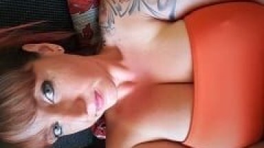 Eva Coroa Gata e Cheia de Ousadinha Levantou a Saia e Quicou Forte na Rola do Seu Parceiro Gemendo Muito de Tesão – Amadores