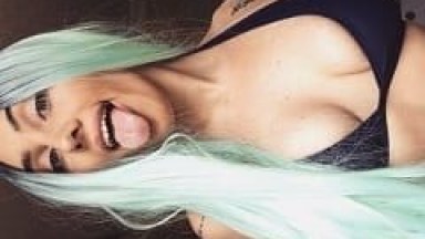 Hanna Amadora Exibida e Muito Gostosa de Curitiba – PR Que Tem Cara de Gringa Gravou Vídeos Caseiros Chupando Seu Parceiro e Mostrando Seu Corpinho Delicioso