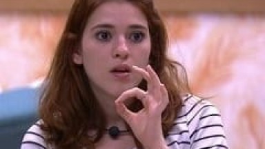 Ana Clara a Polêmica do BBB18 Foi Alvo da Internet Novamente Pois ao Colocar Biquíni a Gostosa Pagou Peitinho – Caiu na Net