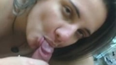 Carol Ferreira De Macaé – RJ Sabe Como Provocar E Satisfazer Um Homem, Pagou Um Boquete Profissional Pro Teu Macho