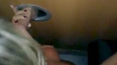 Casal Foi Pra Casa De Swing Vogue Club E Entrou Na Cabine Pra Esposa Gostosa E Com Marquinha Chupar Varias Pirocas E Escolher Qual Que Ela Quer Dar