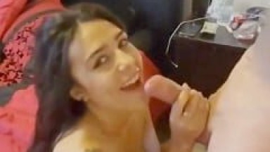 Casal Fitness Gringo Faz Video De Sexo Amador Completo, Ela Chupa A Piroca Do Parceiro E Depois Libera A Xota Pra Ele Meter Enquanto Filma E Dar Varios Tapas Nela Até Gozar Na Boca