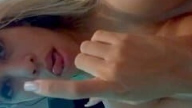 Loirinha De Jundiaí – SP Faz Cara De Puta Enquanto Filma Sua Buceta Carnuda Cheia De Tesão Nesse Video Amador Muito Provocante
