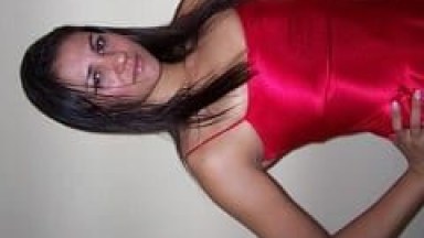 Nathalia Carioca Safada Foi Pra Uma Boate Sem Calcinha, Cheia De Vontade De Dar E Depois De Uns Drinks Ficou Exibindo A Xota Pros Amigos