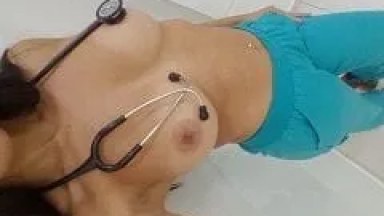 Medica Gostosa Safada De São Paulo Caiu Na Net Transado De Quatro Com Um Paciente Dela No Seu Consultório Até Ele Gozar Dentro Da Buceta