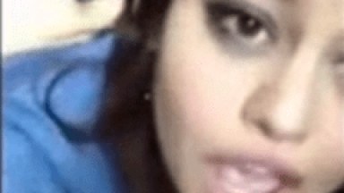 Ninfetinha Muito Gostosa Dando para Primo No Clube da Cidade – Sexo em Publico