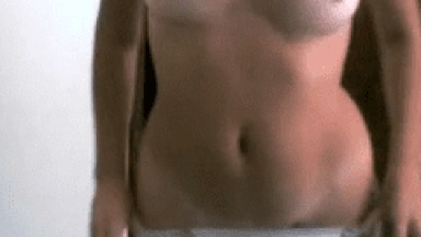 Nayla de Nova Iguaçu – RJ de 18 Aninhos Fazendo Strip Para Namoradinho no Facebook