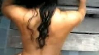 Rapaz comendo bem gostoso a sua namoradinha safada