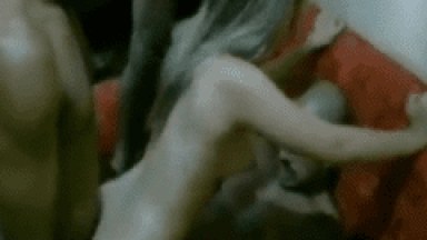 Caiu na Net Mais um Video da Esposinha Puta de Curitiba – PR em Gang Bang e Marido Corno Filma